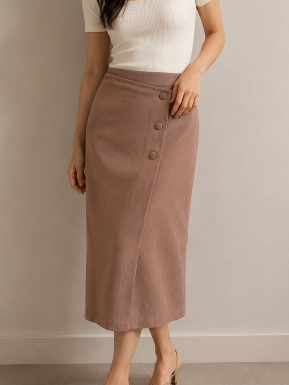 Aritzia Babaton Wrap Midi Skirt Taupe Brown Size 0 – Workwear Chic